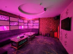 （成功案例）C12712阜康客运站对面480平KTV承包出租