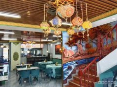 C12719位于博乐市赛里木湖景区黄金地段餐厅转让