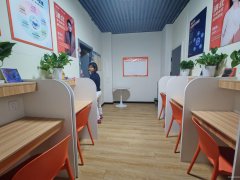 C12724高铁站126对面80平教培中心转让