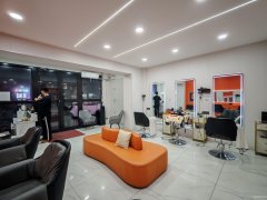 （成功案例）C12785荷兰小镇2期65平美发店转让