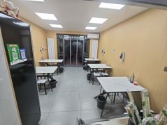 C12787繁华商圈经营中餐饮店转让