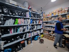 C12798八道湾山水兰德74平超市+驿站转让