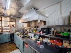 C12805长江路小二楼48平外卖店转让