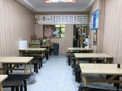 C12821位于昌吉市健康东路馕文化美食街内小吃店转让