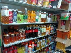 C12837位于昌吉市石河子西路环宇新天地南区经营中超市转让