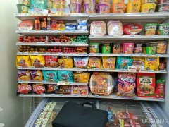 C12837位于昌吉市石河子西路环宇新天地南区经营中超市转让