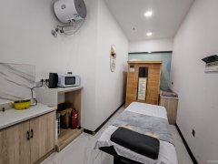 C12870昌吉市环宇广场156平美容养生转让