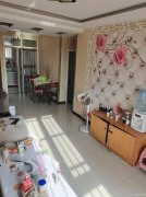 C12878呼图壁县东风大街楼房出售