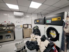 C12905吾悦花园城122平干洗店转