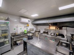 C12917宝山路180平餐厅转让