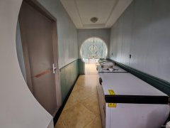 C12917宝山路180平餐厅转让