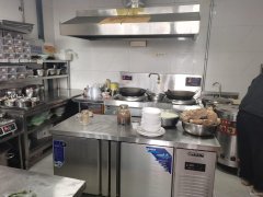 C12919昌吉学院融头小镇临街重庆面馆转让