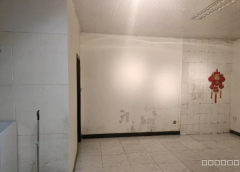 C12866位于昌吉市南公园西路世纪花园北门附近临街商铺出租