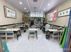 C12927位于昌吉市乌伊西路凤凰台附近餐饮店转让