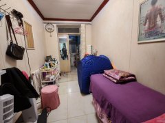 C12934珠江路三建小区40平养生馆转让