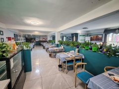 C12948新华凌南区300平餐厅转让