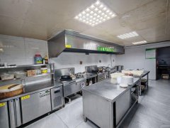 C12948新华凌南区300平餐厅转让