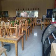 C12953位于阿克苏地区阿瓦提中普餐饮店转让