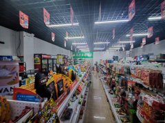 C12958阜康公园6号步行街180平超市转让