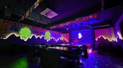 C12967位于阜康市二中对面经营中音乐餐厅转让