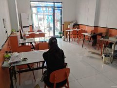 C12973昌吉市城建步行街市四中旁营业中小吃店转让