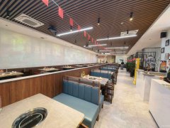 C12983米东区大型商圈690平火锅店低价转让