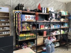 C12993店面转让  位于农校酒店大厅营业中超市