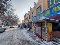 C12995呼图壁种牛场场部75平旺铺出售