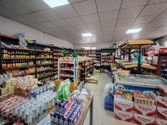 C13018五家渠忆景园小区95平超市转让