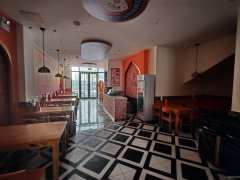 C13022万达广场对面翠竹园90平餐厅转让