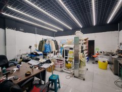 C13024万科公园大道100平洗护店转让