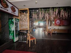 C13081阜康团结西路585平旺铺出租