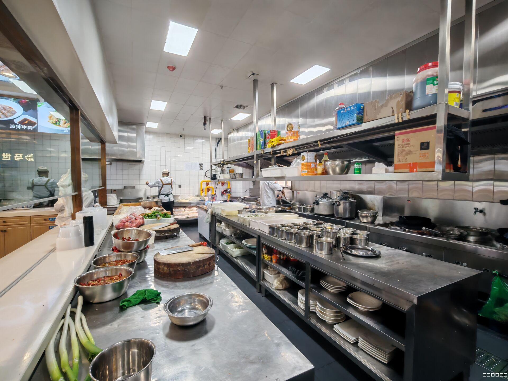 C13145克西路林森国际280平餐厅转让 C13145克西路林森国际280平餐厅转让