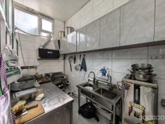 C13123米东区揽胜东街经营中烧烤店转让