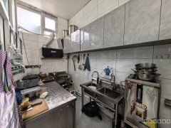 C13123米东区揽胜东街经营中烧烤店转让