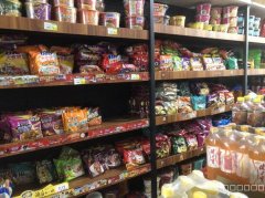 C13130店面转让 呼图壁县昌华路锦绣名居小区门口商店转让