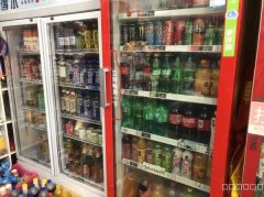 C13130店面转让 呼图壁县昌华路锦绣名居小区门口商店转让