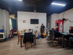 C13128仓房沟公务员小区130平棋牌室转让