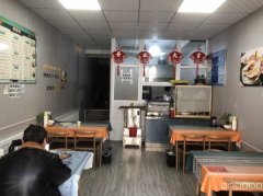 C13135面馆转让  昌吉市市四中对面城建新村步行街