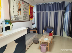 C13150店面转让  奇台县商业街华东古城新街附近